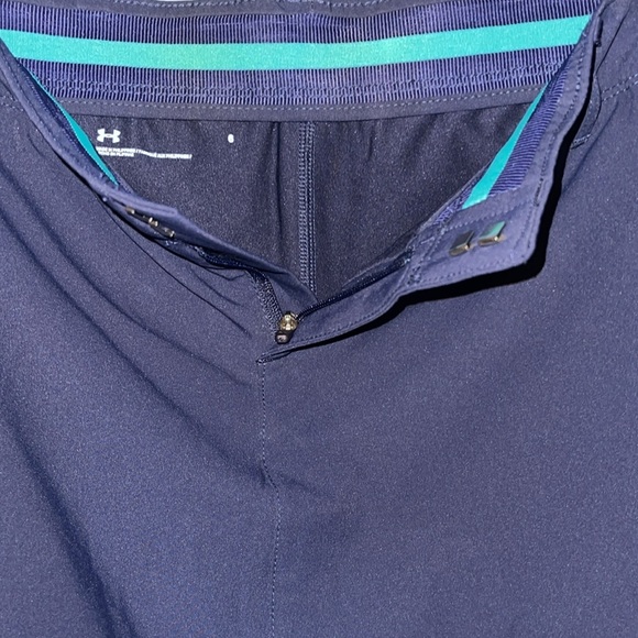 Under Armour Golf Skort - Navy Blue - size 6. FF - Picture 6 of 6